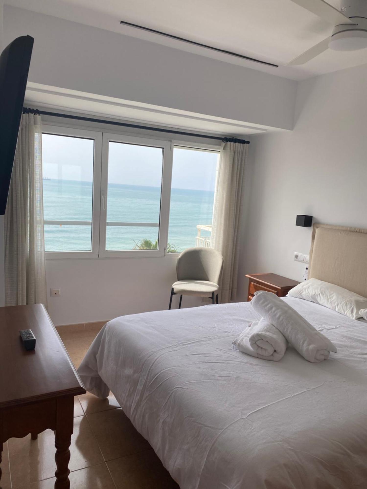 Apartamento Con Terraza Vista Al Mar Malagueta Malaga Ngoại thất bức ảnh